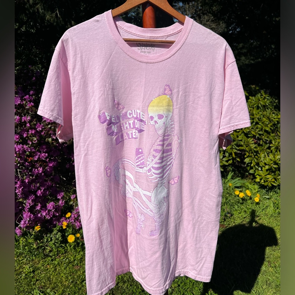 “Felt Cute, Might Die Later” Spencer’s Pink Oversized T-shirt